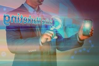 11月19日晚间优博讯公告称11月19日公司收到独立董事郭雳的辞职报告