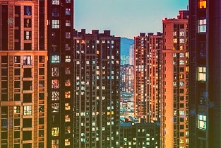 中国汽车市场结束三连降2022年销量有望超2700万辆